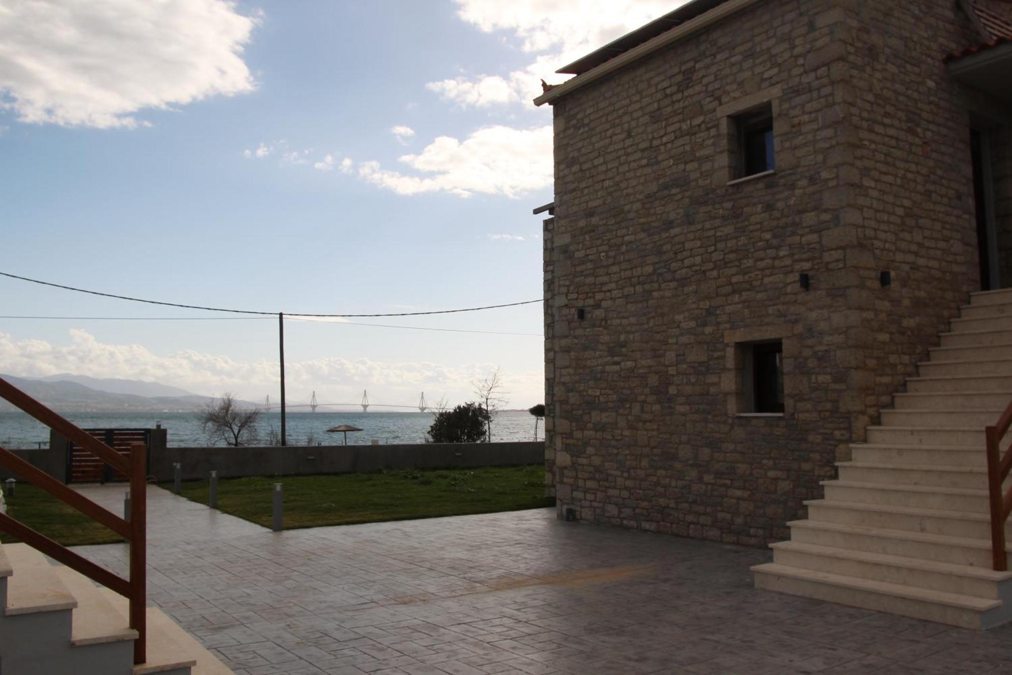Santa Domenica Nafpaktos - Rooms And Apartments By The Sea 외부 사진