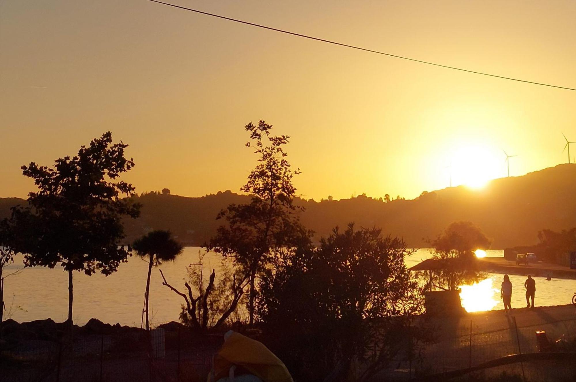 Santa Domenica Nafpaktos - Rooms And Apartments By The Sea 외부 사진