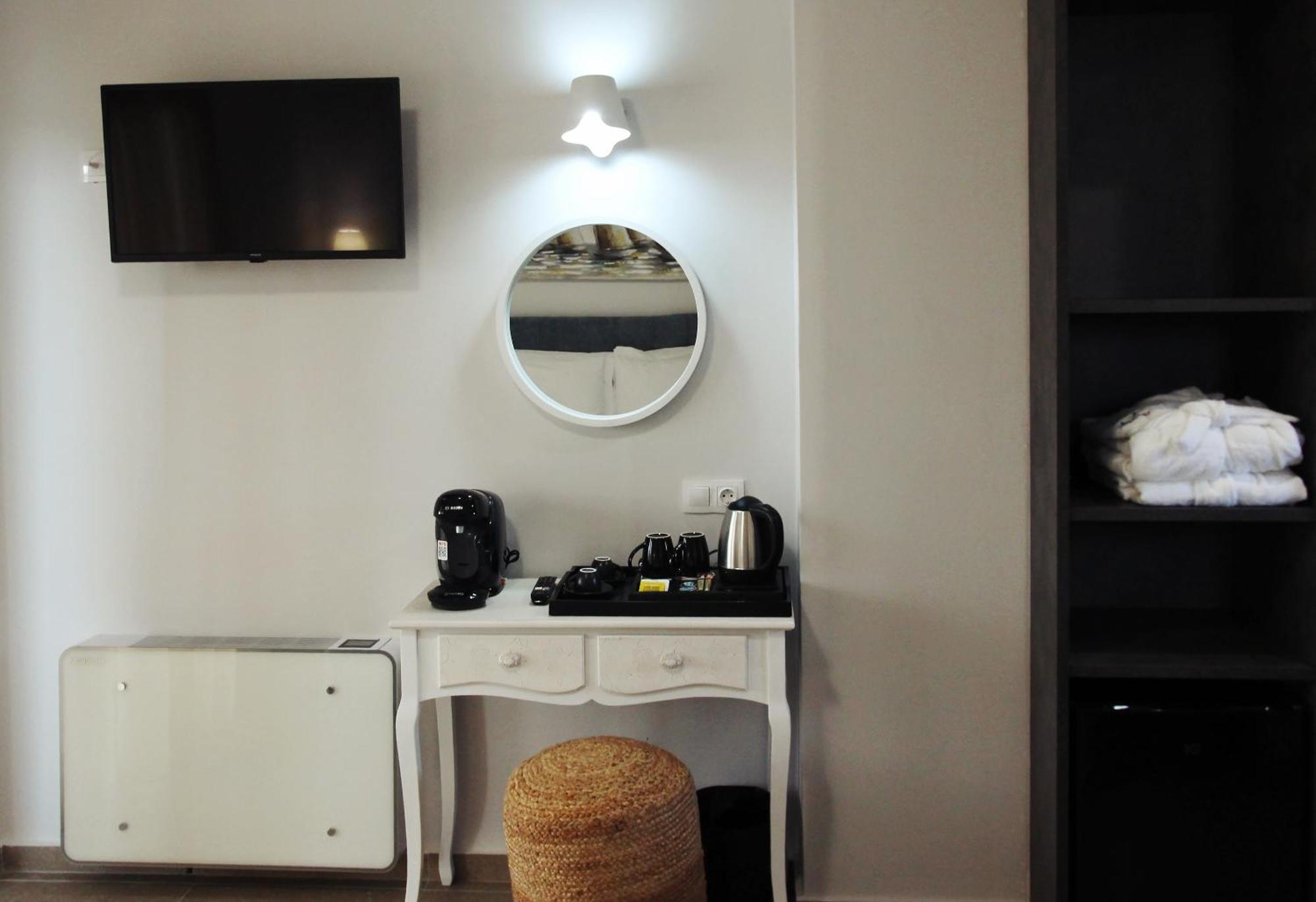 Santa Domenica Nafpaktos - Rooms And Apartments By The Sea 외부 사진