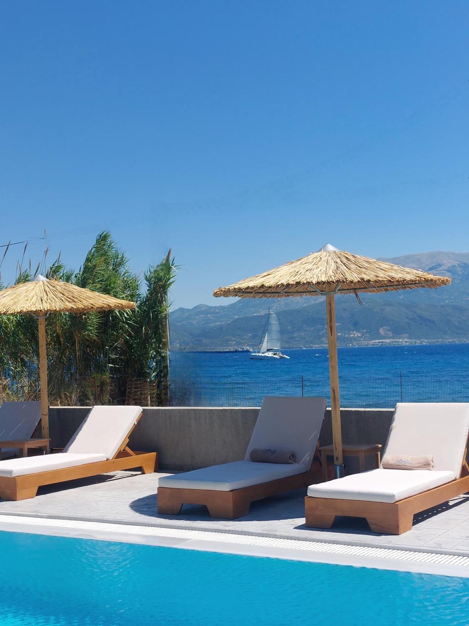 Santa Domenica Nafpaktos - Rooms And Apartments By The Sea 외부 사진